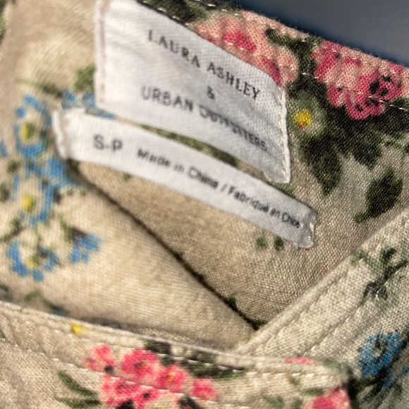 EUC Laura Ashley x Urban Outfitters Button-Front Mini Dress Floral Size Small - Picture 8 of 10